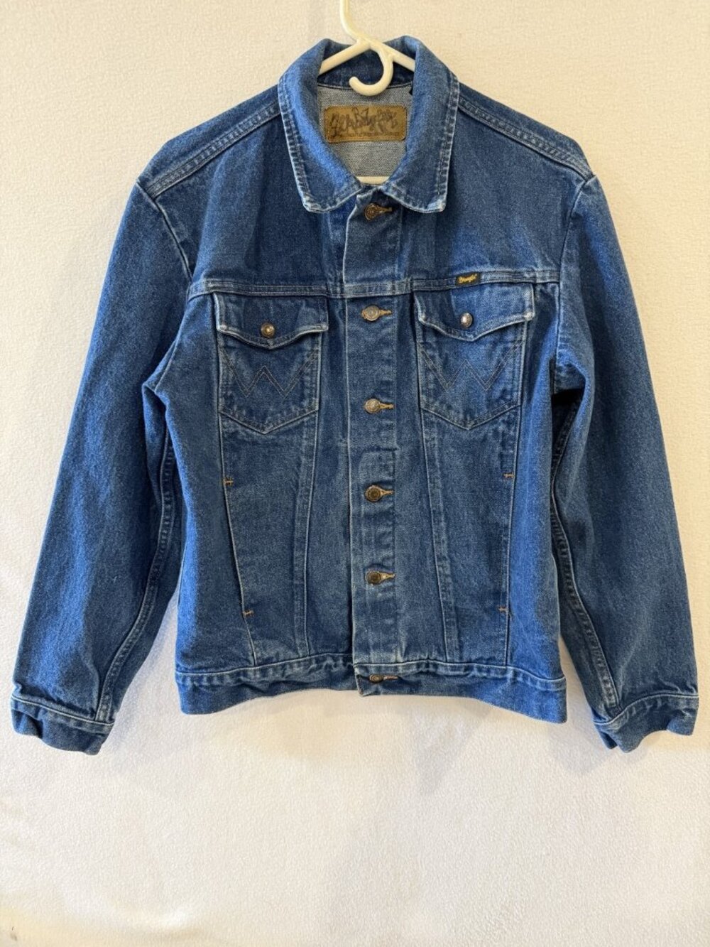 VTG 90s Wrangler Denim Jacket Mens SZ M Blue Authentic Western Trucker Cowboy